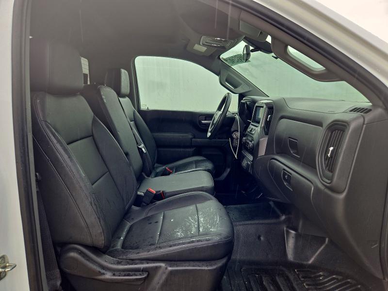 Photo 10 from auction – 2021 CHEVROLET SILVERADO with VIN 3GCNWAEK2MG322208
