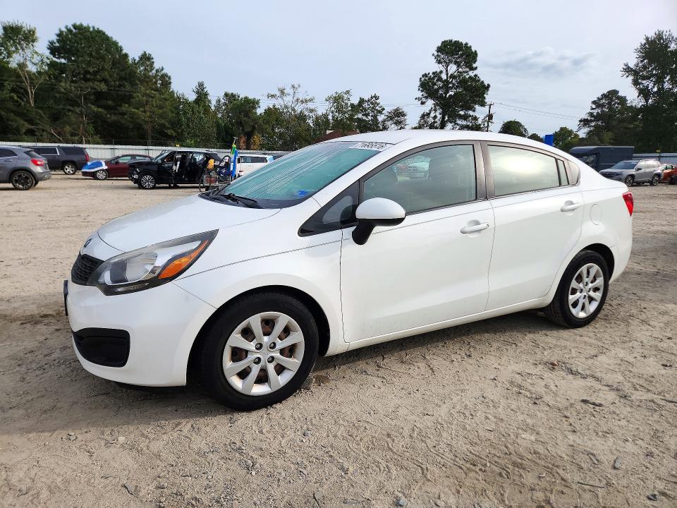KIA RIO 2014 with VIN KNADM4A33E6399591 - Photo from auction