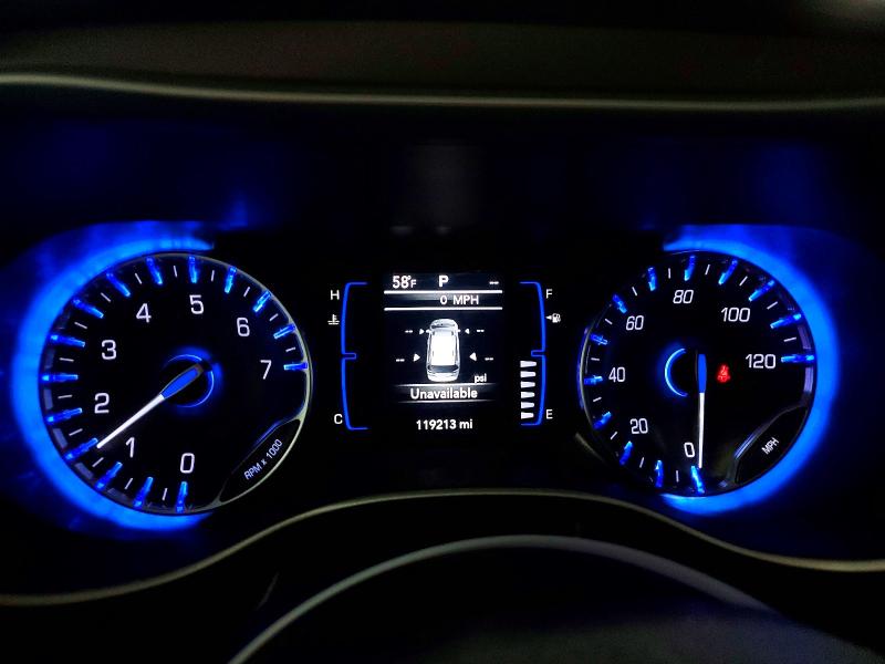 Zdjęcie 9 z aukcji – 2018 CHRYSLER PACIFICA z VIN 2C4RC1BG9JR277123