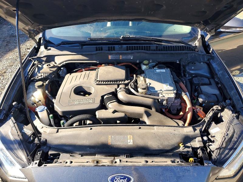 Foto 11 de la subasta – 2017 FORD FUSION con VIN 3FA6P0PU9HR160765