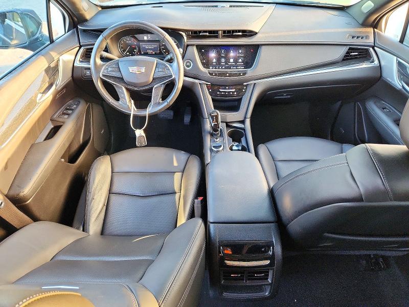 Снимка 8 от търг – 2020 CADILLAC XT5 с VIN 1GYKNDRS2LZ224418