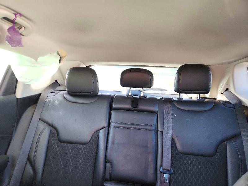 Снимка 10 от търг – 2018 JEEP COMPASS с VIN 3C4NJDBB1JT394654