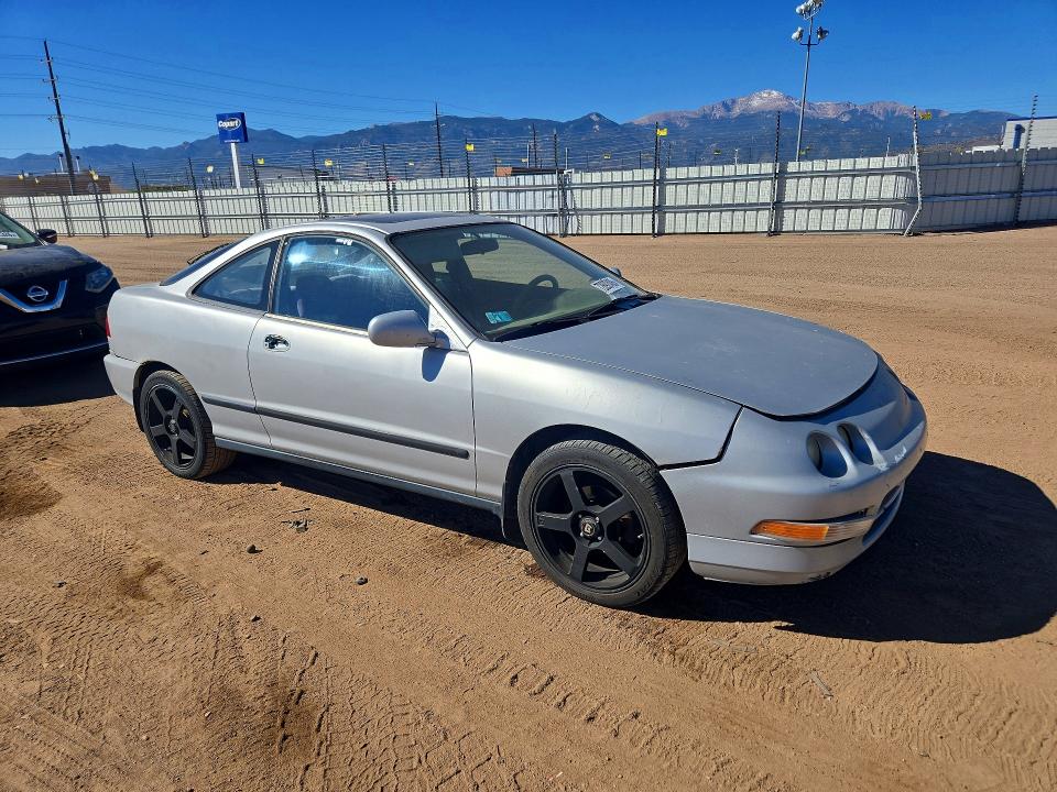 Снимка 4 от търг – 1995 ACURA INTEGRA с VIN JH4DC4456SS032091