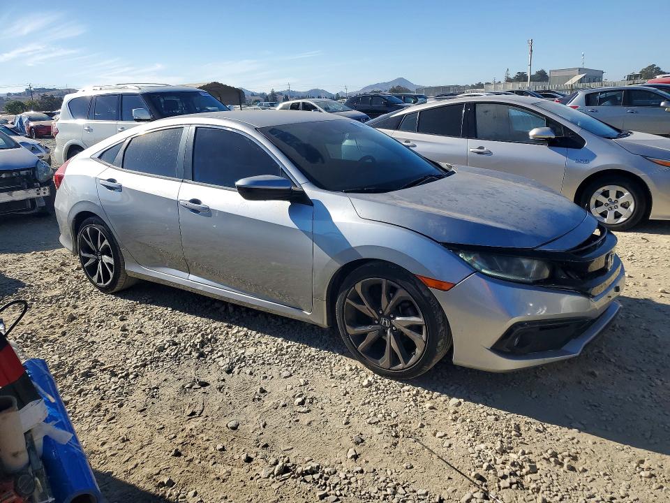 Снимка 4 от търг – 2020 HONDA CIVIC с VIN 2HGFC2F81LH565336