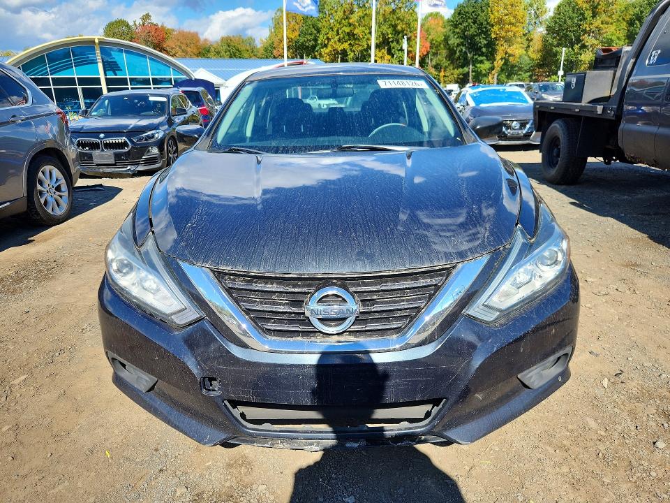 Снимка 5 от търг – 2017 NISSAN ALTIMA с VIN 1N4AL3AP0HC245938