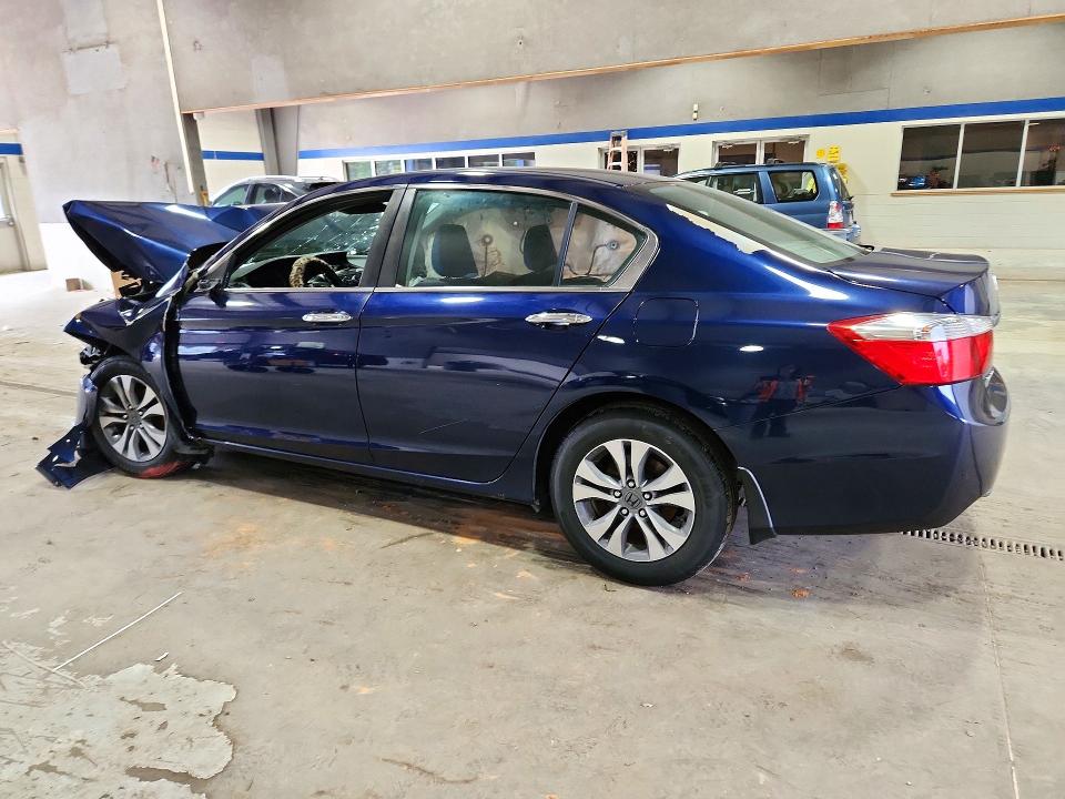 Photo 2 from auction – 2014 HONDA ACCORD with VIN 1HGCR2F37EA242190