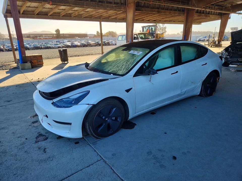 Снимка 1 от търг – 2022 TESLA MODEL 3 с VIN 5YJ3E1EB0NF153646