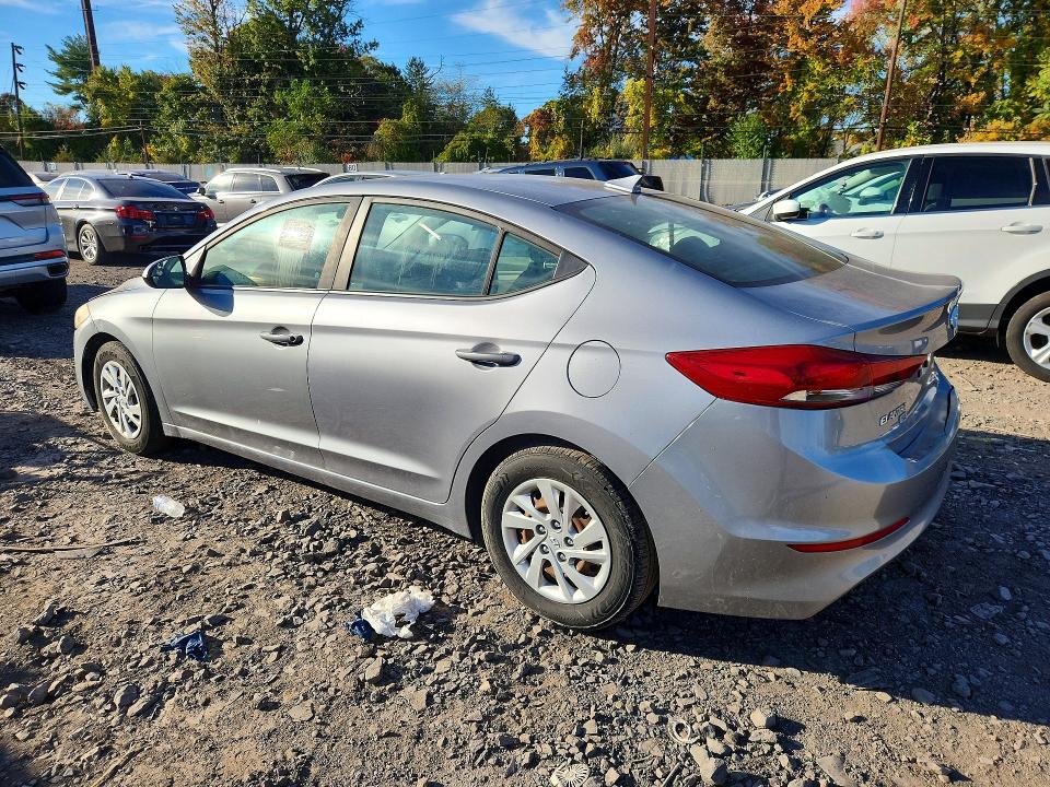 صورة رقم 2 من المزاد - 2017 HYUNDAI ELANTRA مع VIN 5NPD74LF5HH160779