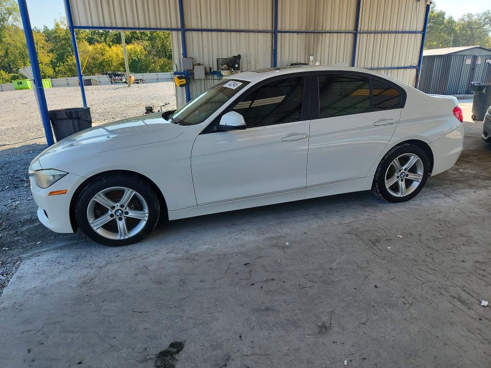 BMW 328 2014 с VIN WBA3A5C58EP600680 - Снимка от търг