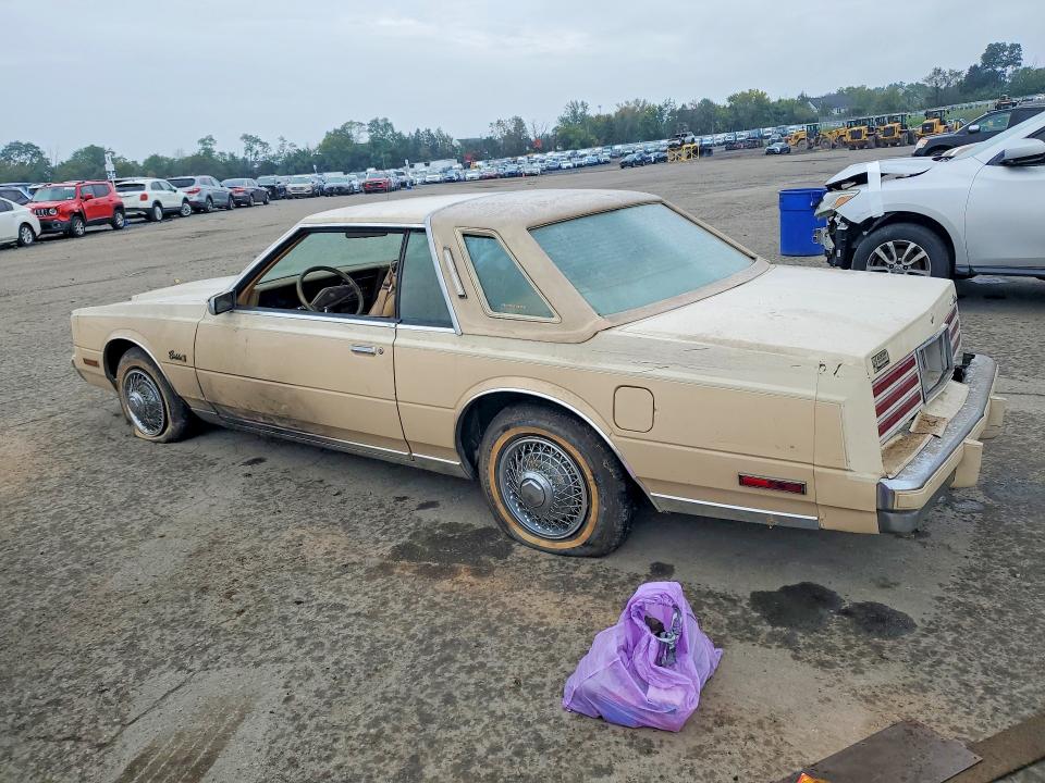 Снимка 2 от търг – 1980 CHRYSLER CORDOBA с VIN SP22GAR130281