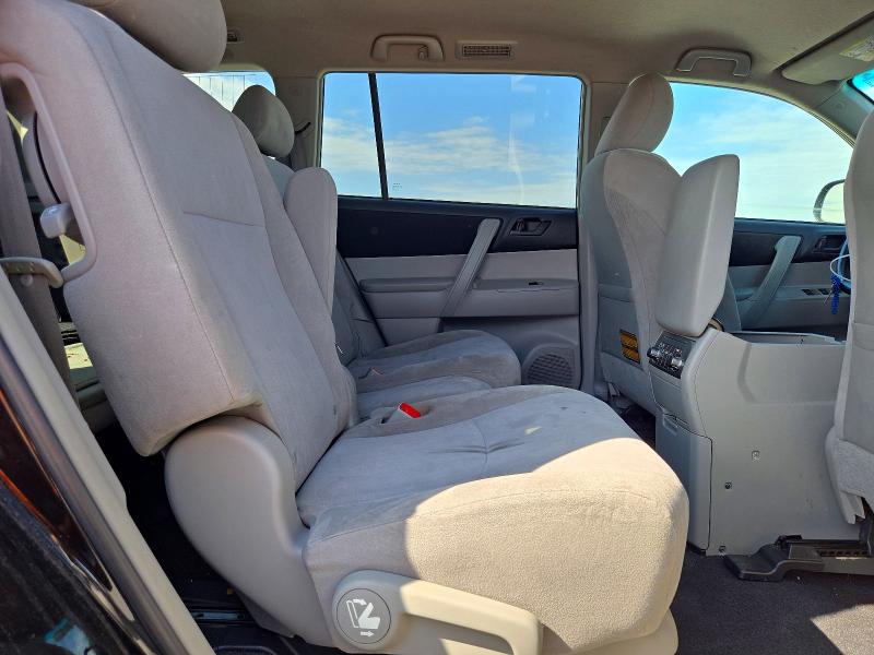 Photo 11 from auction – 2013 TOYOTA HIGHLANDER with VIN 5TDZA3EHXDS040965