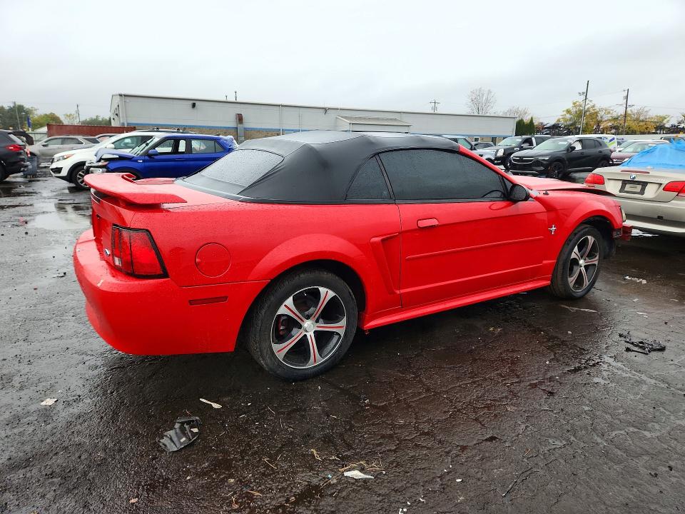 Снимка 3 от търг – 2003 FORD MUSTANG с VIN 1FAFP44433F387239