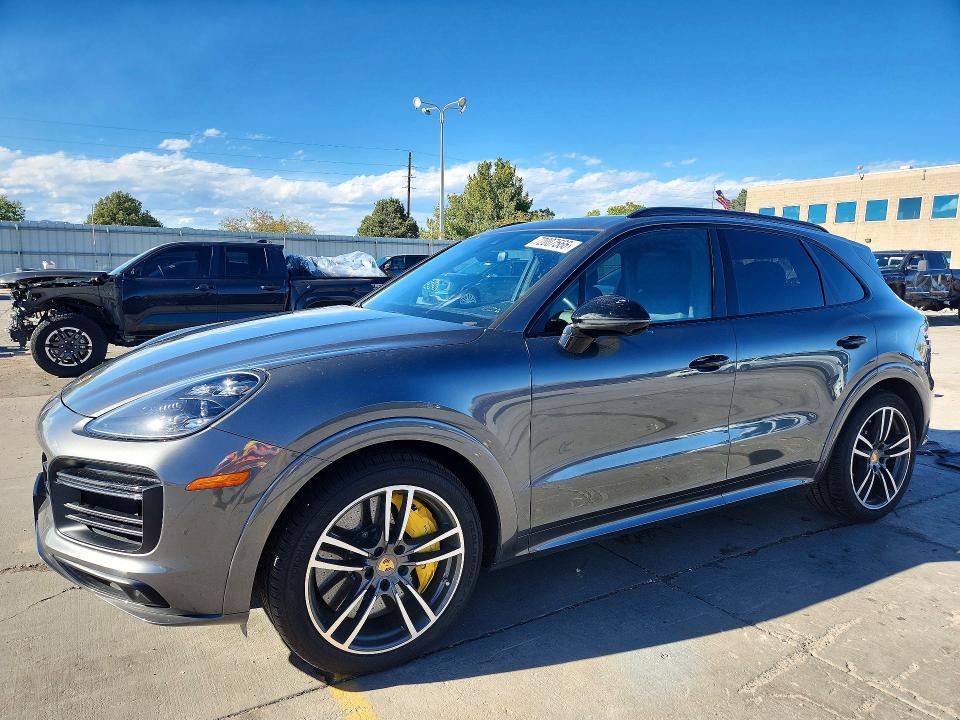 Снимка 1 от търг – 2019 PORSCHE CAYENNE с VIN WP1AF2AY7KDA80409
