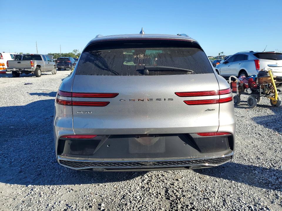 Снимка 6 от търг – 2026 GENESIS GV70 с VIN 5NMMADTB9TH052122