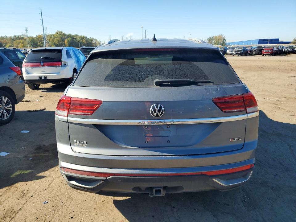 Снимка 6 от търг – 2020 VOLKSWAGEN ATLAS CROSS SPORT с VIN 1V21E2CA5LC216742
