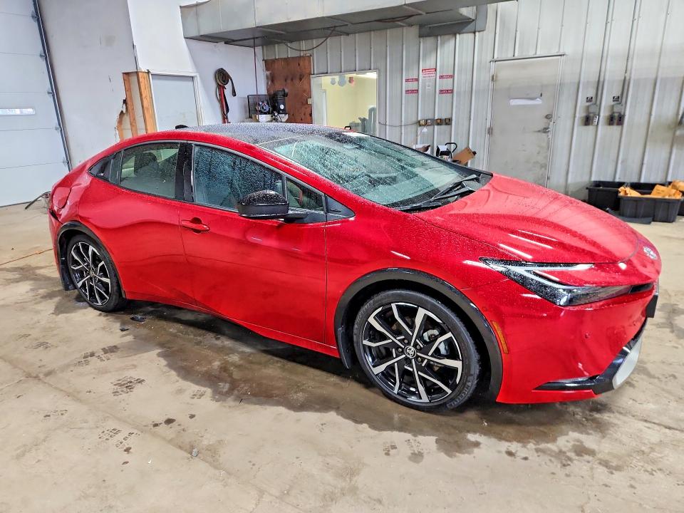 Снимка 4 от търг – 2026 TOYOTA PRIUS PLUG-IN HYBRID с VIN JTDACACU5T3056826
