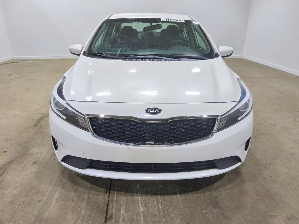 Photo 5 from auction – 2018 KIA FORTE with VIN 3KPFL4A77JE210639