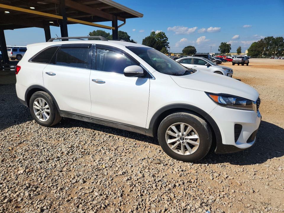 Zdjęcie 4 z aukcji – 2019 KIA SORENTO z VIN 5XYPG4A52KG496637