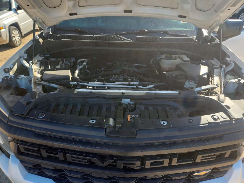 Photo 11 from auction – 2022 CHEVROLET SILVERADO with VIN 1GCPAAEK0NZ590375