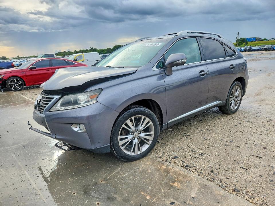 LEXUS RX 2013 مع رقم تعريف المركبة 2T2ZK1BA8DC125560 - صورة من المزاد
