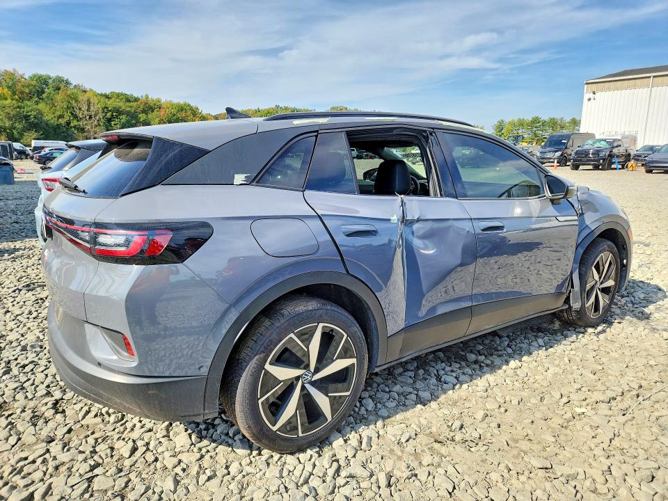 صورة رقم 3 من المزاد - 2023 VOLKSWAGEN ID.4 مع VIN 1V2GNPE86PC001121
