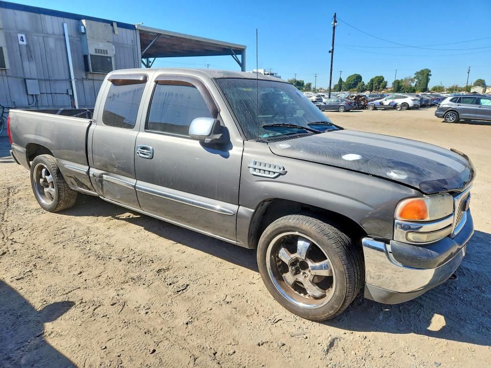 Foto 4 de la subasta – 2001 GMC NEW SIERRA con VIN 2GTEC19V011122865