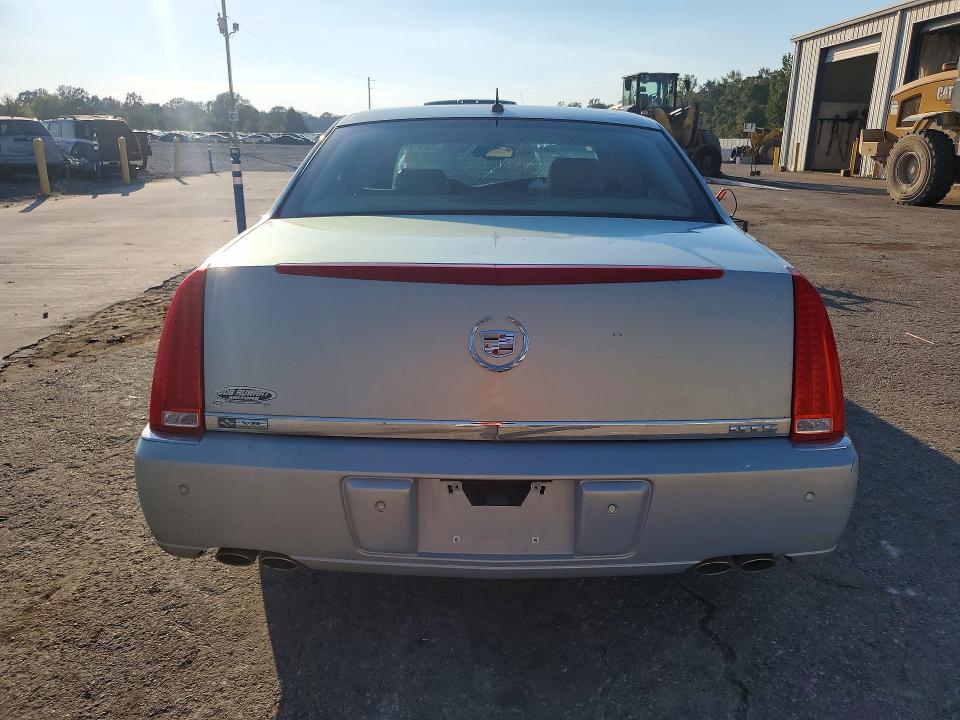 Снимка 6 от търг – 2006 CADILLAC DTS с VIN 1G6KD57Y46U148534