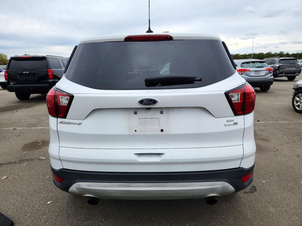 Снимка 6 от търг – 2019 FORD ESCAPE с VIN 1FMCU9GD9KUB91438