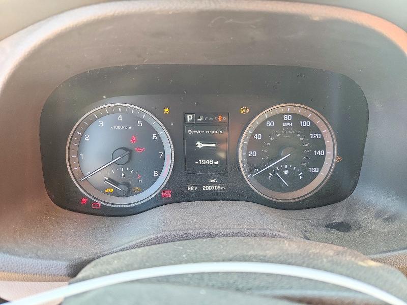 Photo 9 from auction – 2016 HYUNDAI TUCSON with VIN KM8J33A21GU149979