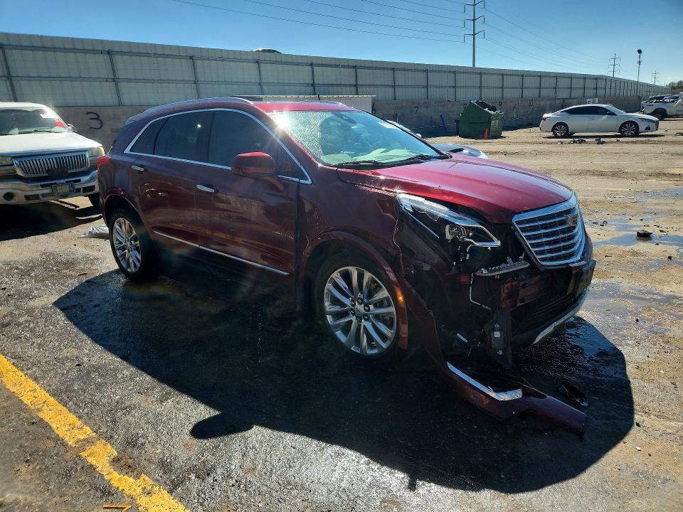 Снимка 4 от търг – 2017 CADILLAC XT5 с VIN 1GYKNFRS9HZ124674