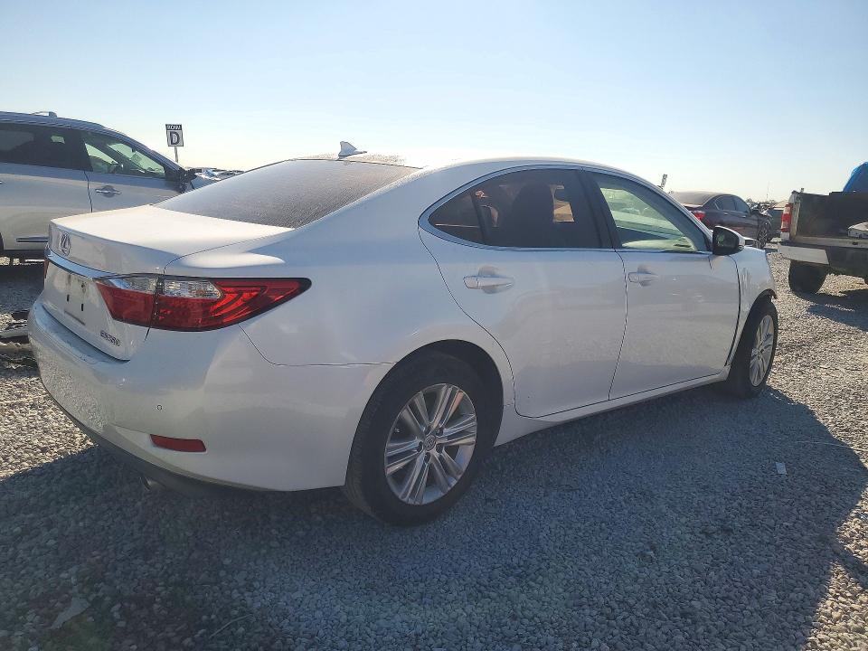 Снимка 3 от търг – 2014 LEXUS ES с VIN JTHBK1GG0E2149708