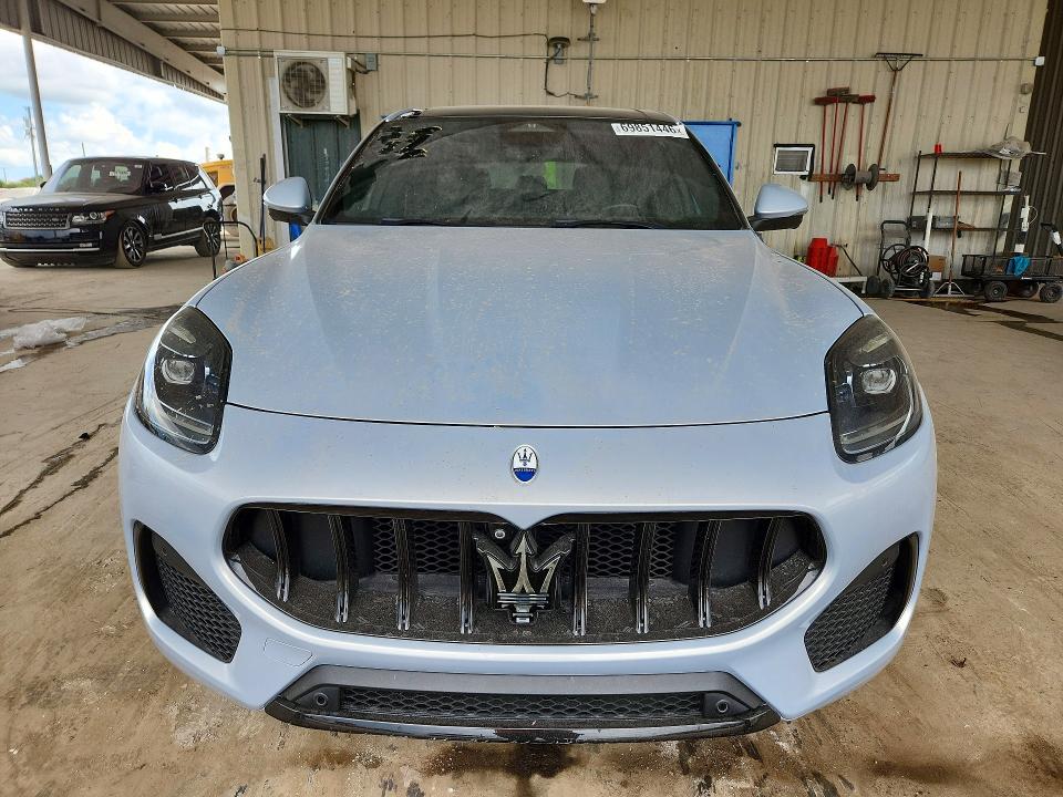 صورة رقم 5 من المزاد - 2023 MASERATI GRECALE مع VIN ZN682AVM8P7429014