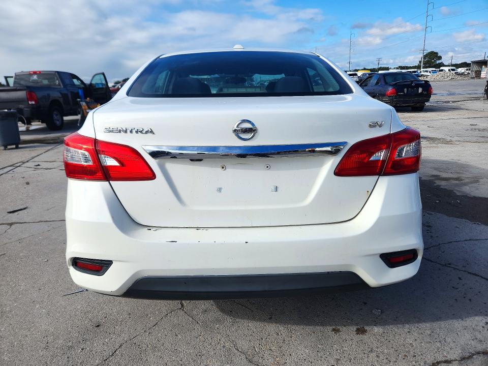 Photo 6 from auction – 2017 NISSAN SENTRA with VIN 3N1AB7AP0HL636082