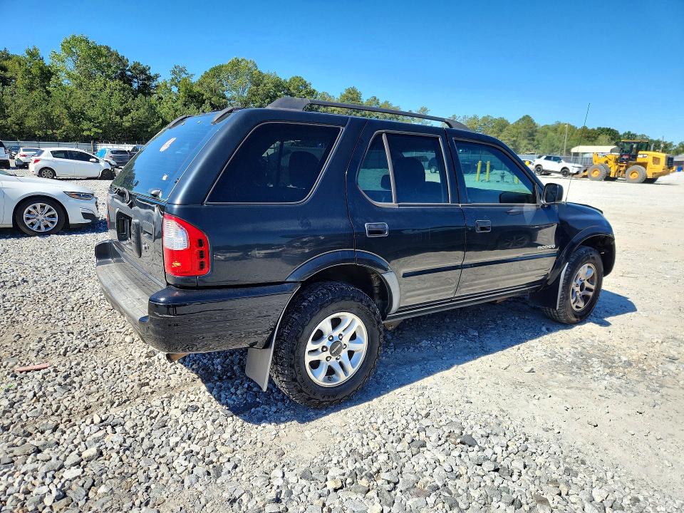Снимка 3 от търг – 2004 ISUZU RODEO с VIN 4S2CK58W744315524