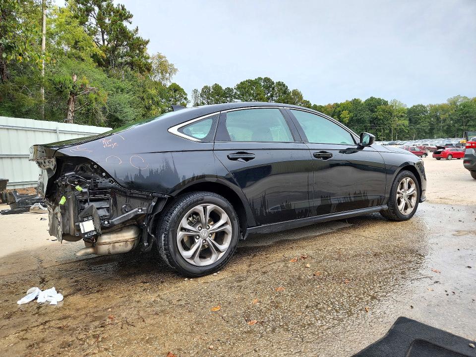 Снимка 3 от търг – 2024 HONDA ACCORD с VIN 1HGCY1F30RA051441