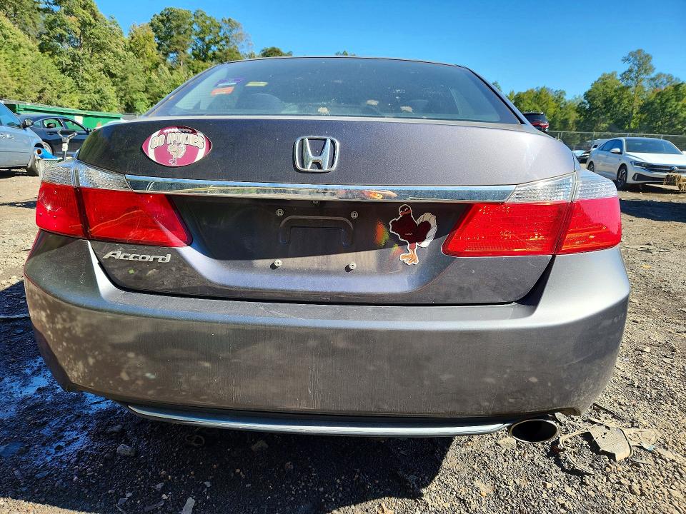 Снимка 6 от търг – 2014 HONDA ACCORD с VIN 1HGCR2F35EA019064