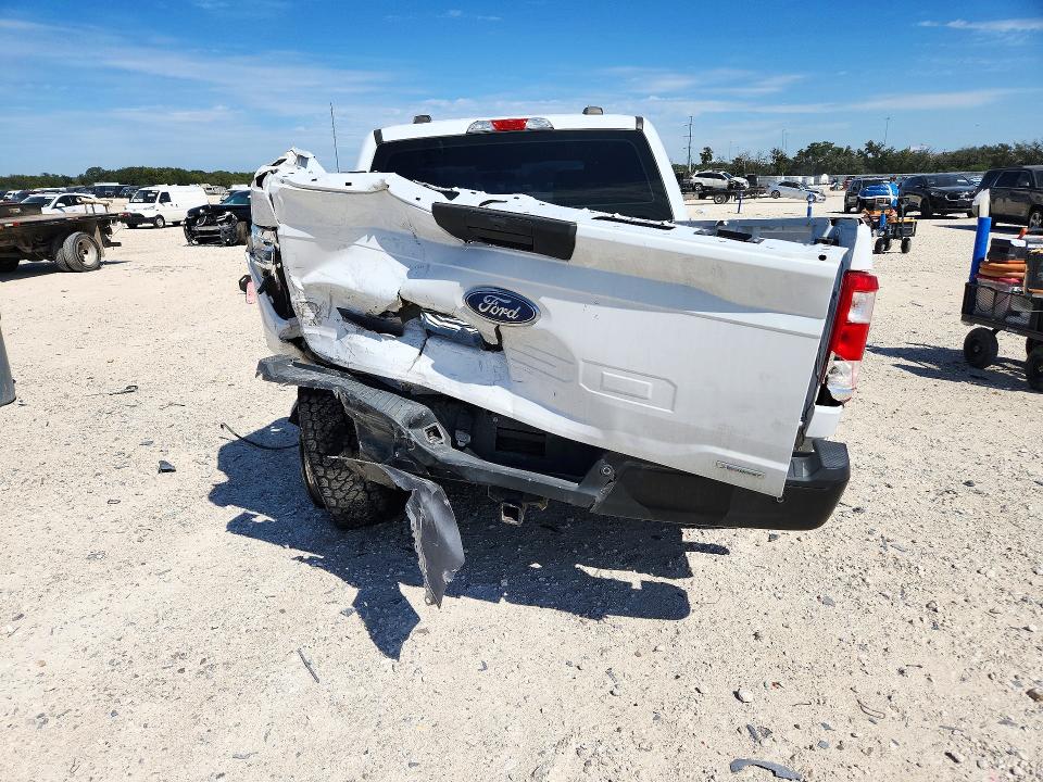 صورة رقم 6 من المزاد - 2021 FORD F150 مع VIN 1FTFW1E87MFA34470