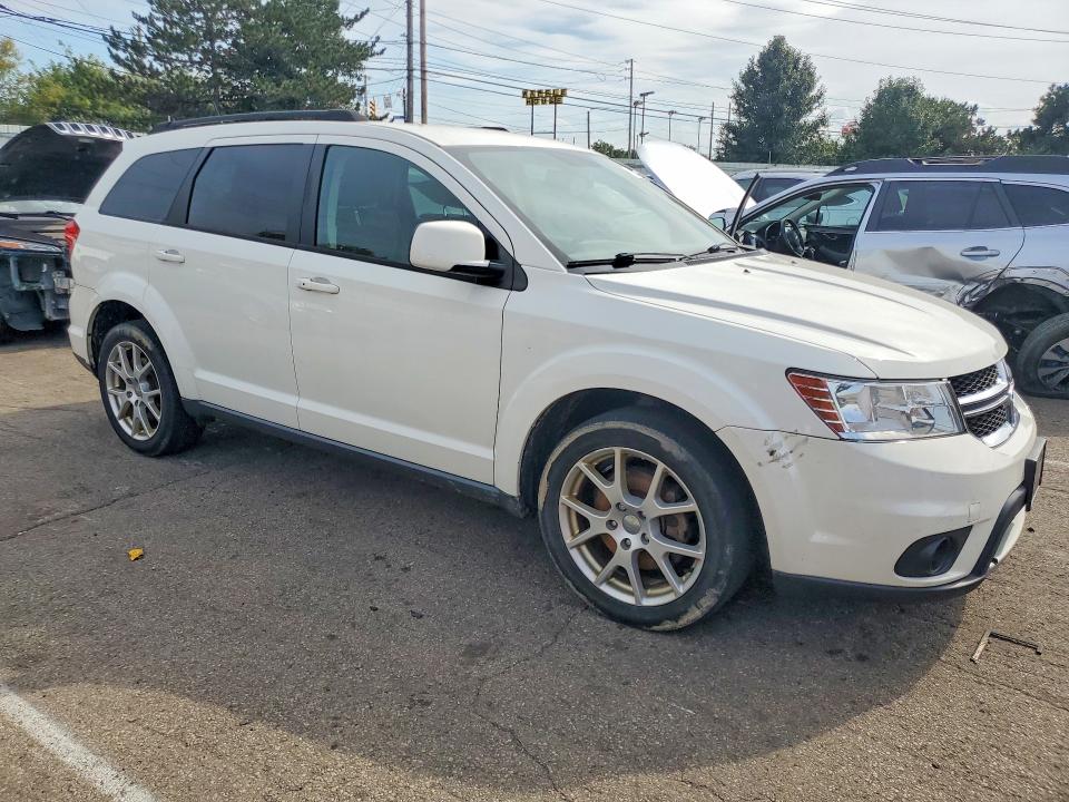 Foto 4 de la subasta – 2016 DODGE JOURNEY con VIN 3C4PDCBB4GT226428