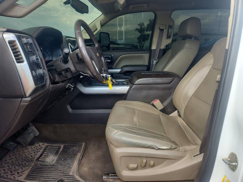 Снимка 7 от търг – 2018 CHEVROLET SILVERADO с VIN 1GC1KWEYXJF219272