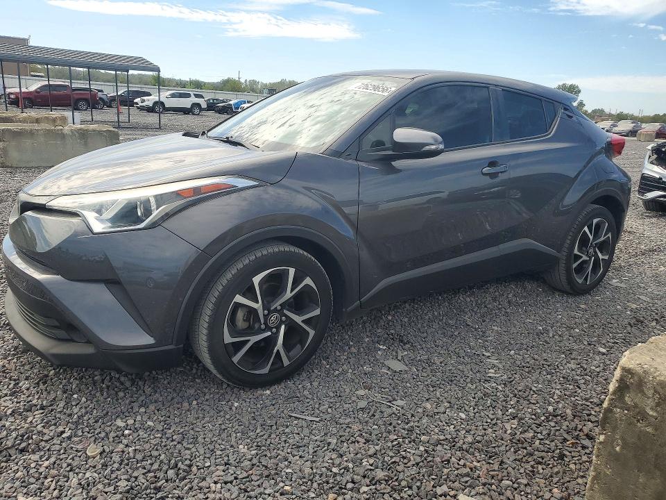 TOYOTA C-HR 2018 with VIN NMTKHMBX4JR049332 - Photo from auction