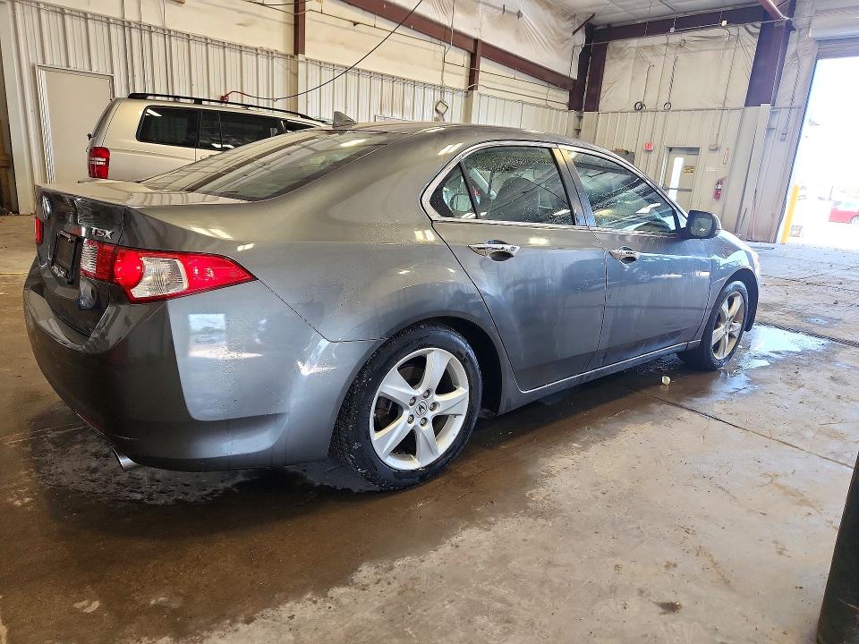 Photo 3 from auction – 2010 ACURA TSX with VIN JH4CU2F62AC018524