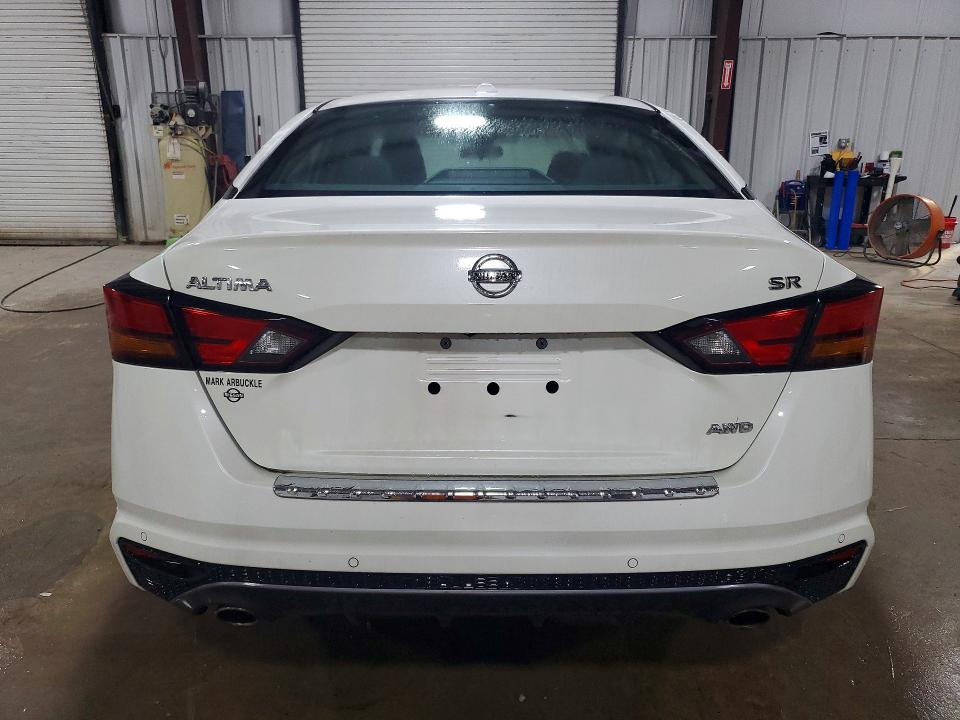 Photo 6 from auction – 2021 NISSAN ALTIMA with VIN 1N4BL4CW8MN305350