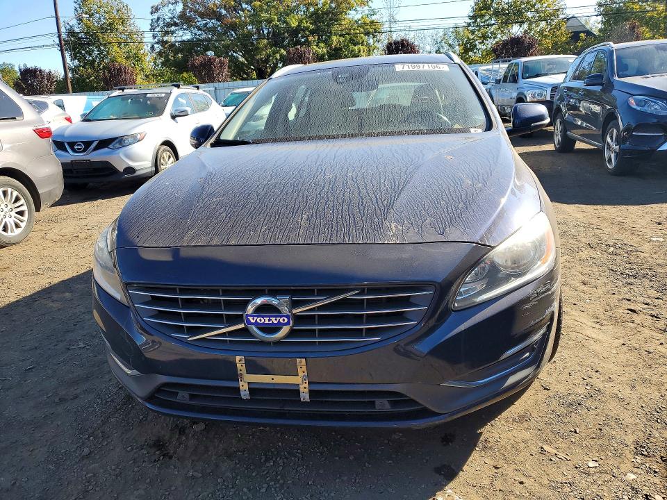 Foto 5 de la subasta – 2015 VOLVO V60 con VIN YV1612SK4F1245964