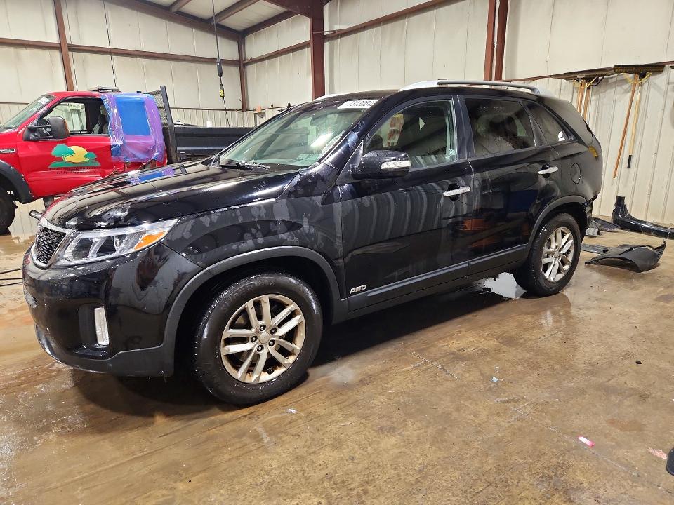 صورة رقم 1 من المزاد - 2014 KIA SORENTO مع VIN 5XYKTCA64EG445153