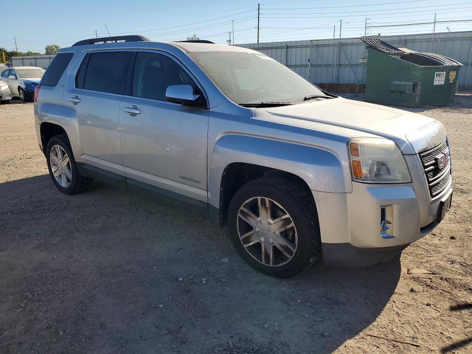 Снимка 4 от търг – 2011 GMC TERRAIN с VIN 2CTALSEC4B6470766
