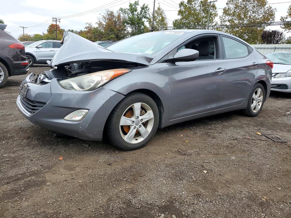 Photo 1 from auction – 2012 HYUNDAI ELANTRA with VIN 5NPDH4AE2CH093901
