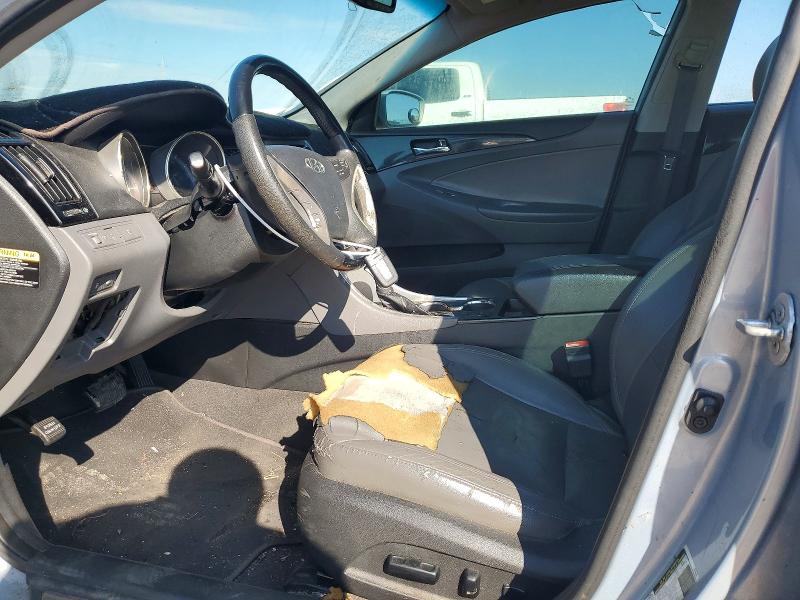 Снимка 7 от търг – 2012 HYUNDAI SONATA с VIN 5NPEC4ACXCH443809