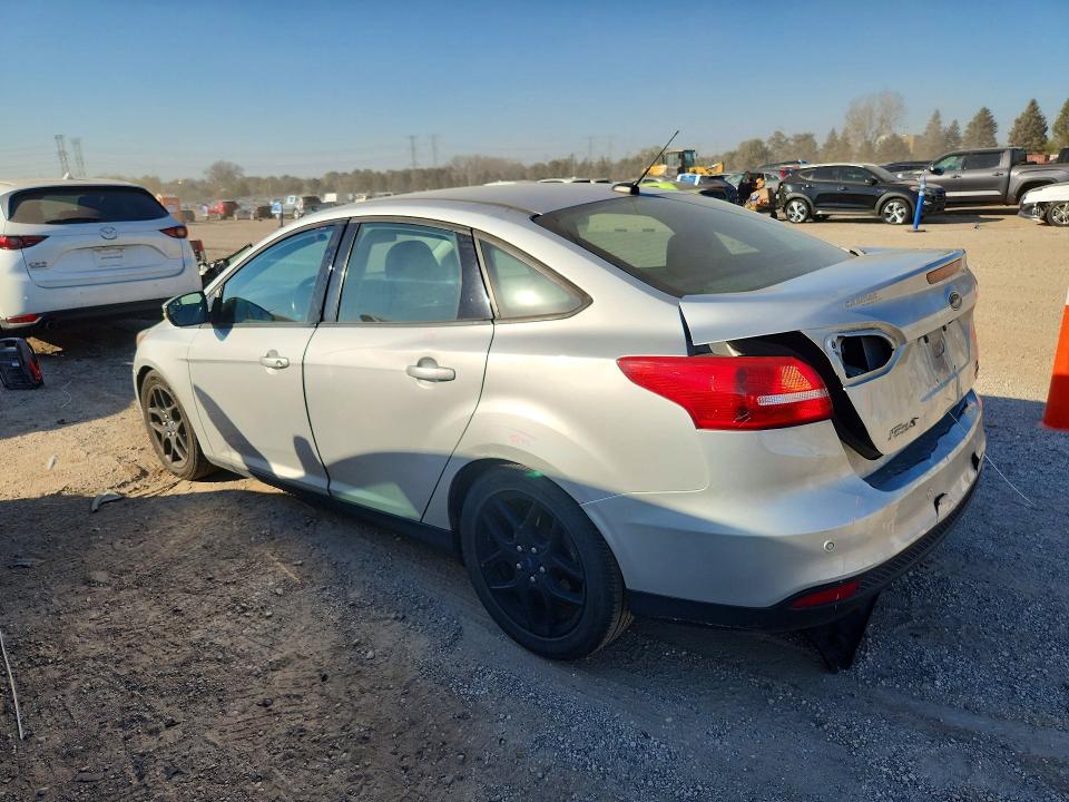 Photo 2 from auction – 2016 FORD FOCUS with VIN 1FADP3F23GL262326