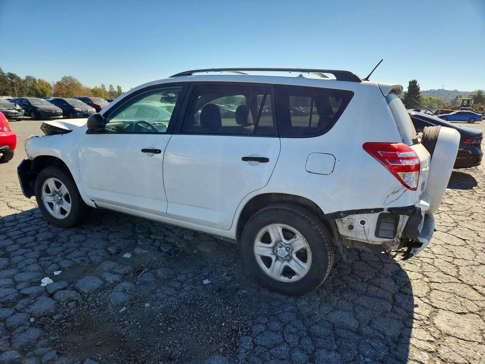 Photo 2 from auction – 2011 TOYOTA RAV4 with VIN 2T3ZF4DV6BW066683