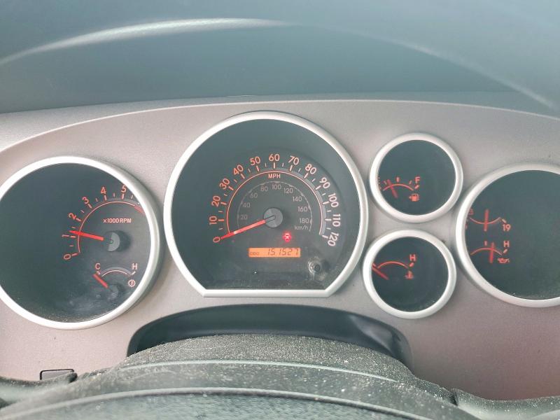 Photo 9 from auction – 2011 TOYOTA TUNDRA with VIN 5TFUY5F12BX210293